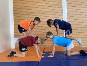 Klasse 5a: Akrobatik