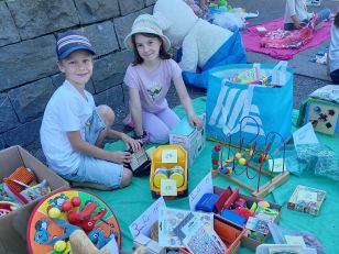 Kaufen und Verkaufen am Flohmarkt