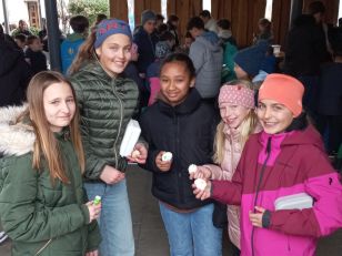 Traditionelles Ostereiertötsche